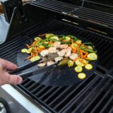 Houd je barbecue schoon met een Teflon grillmat